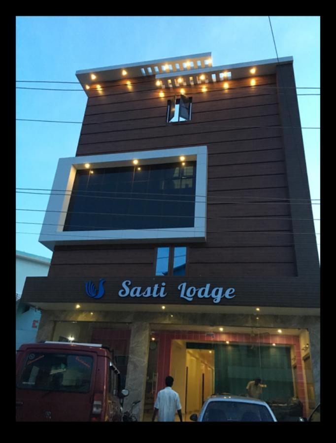 Sasti Hotel Palani Ngoại thất bức ảnh